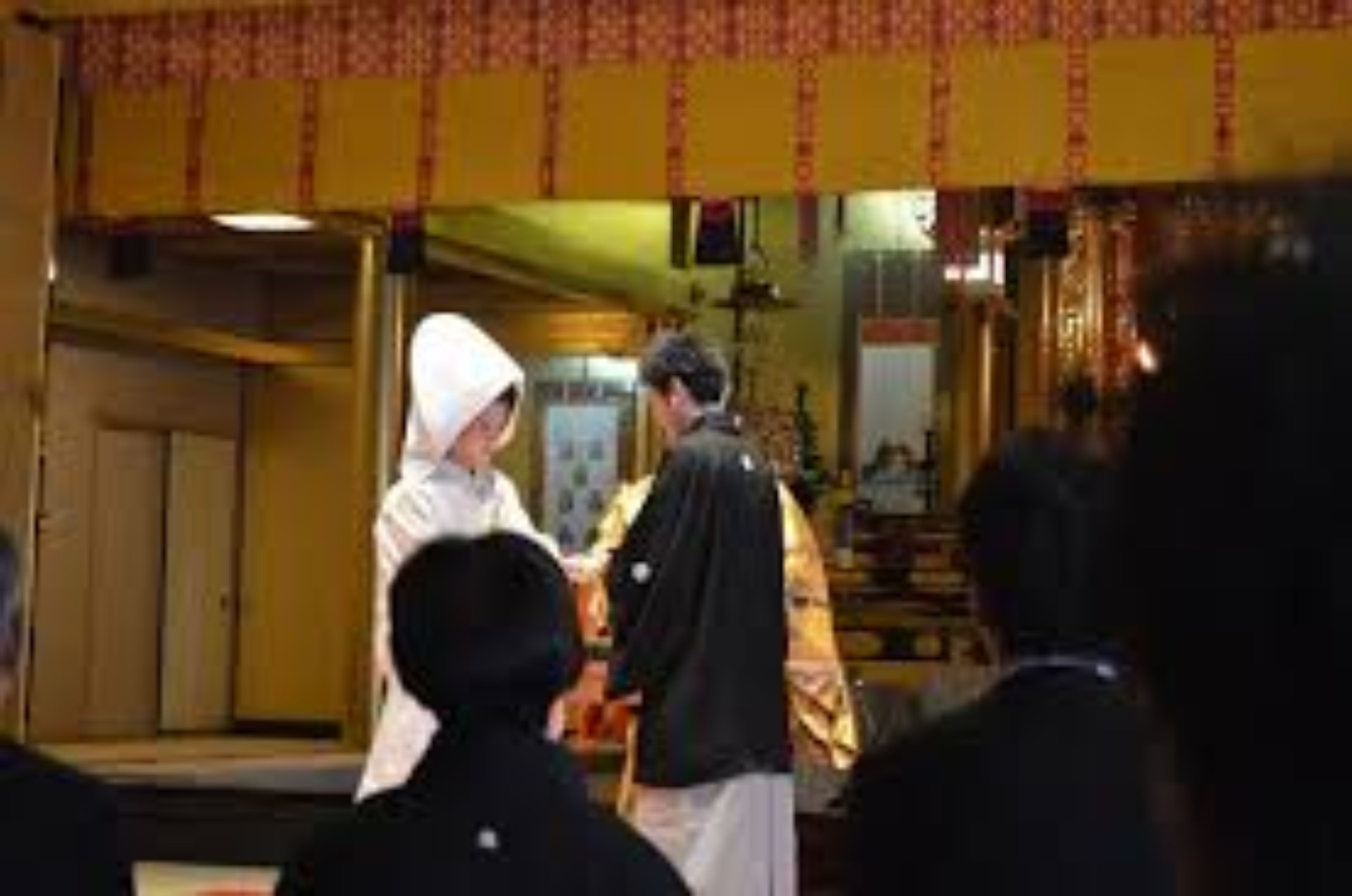 宗派に関係なく結婚式ができる西本願寺での仏前結婚式